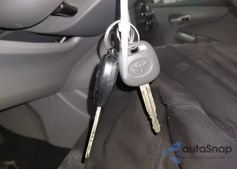 2010 Toyota Corolla Le z USA, uszkodzony, nr VIN JTDBU4EE1A9115812